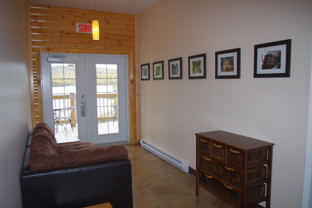 Auberge La Taniere Tadoussac Exterior foto