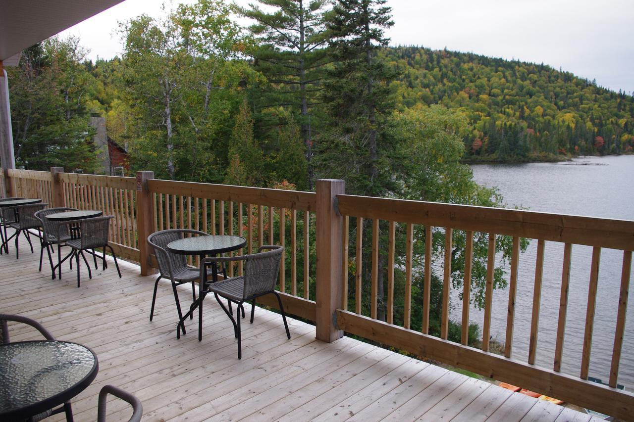 Auberge La Taniere Tadoussac Exterior foto